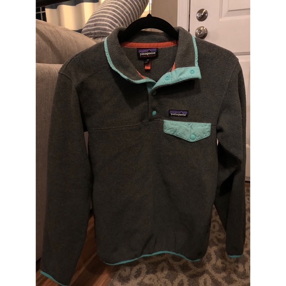 Women’s Patagonia Synchilla Snap-T Pullover - Picture 1 of 4